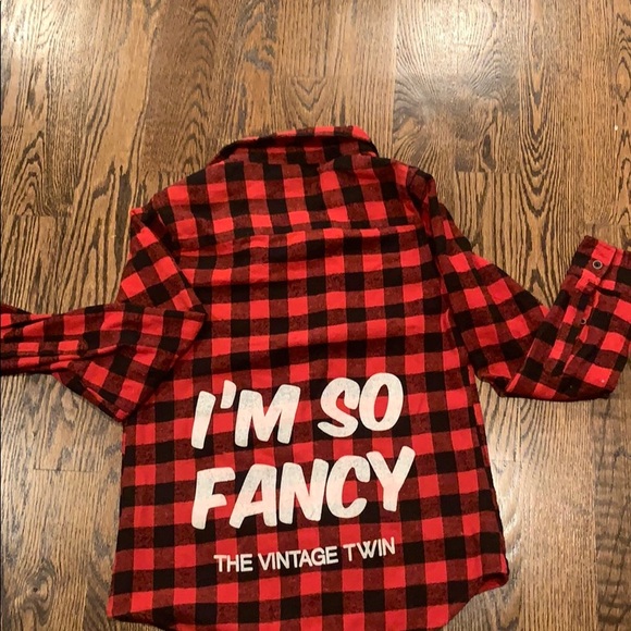 Red flannel - Picture 2 of 2